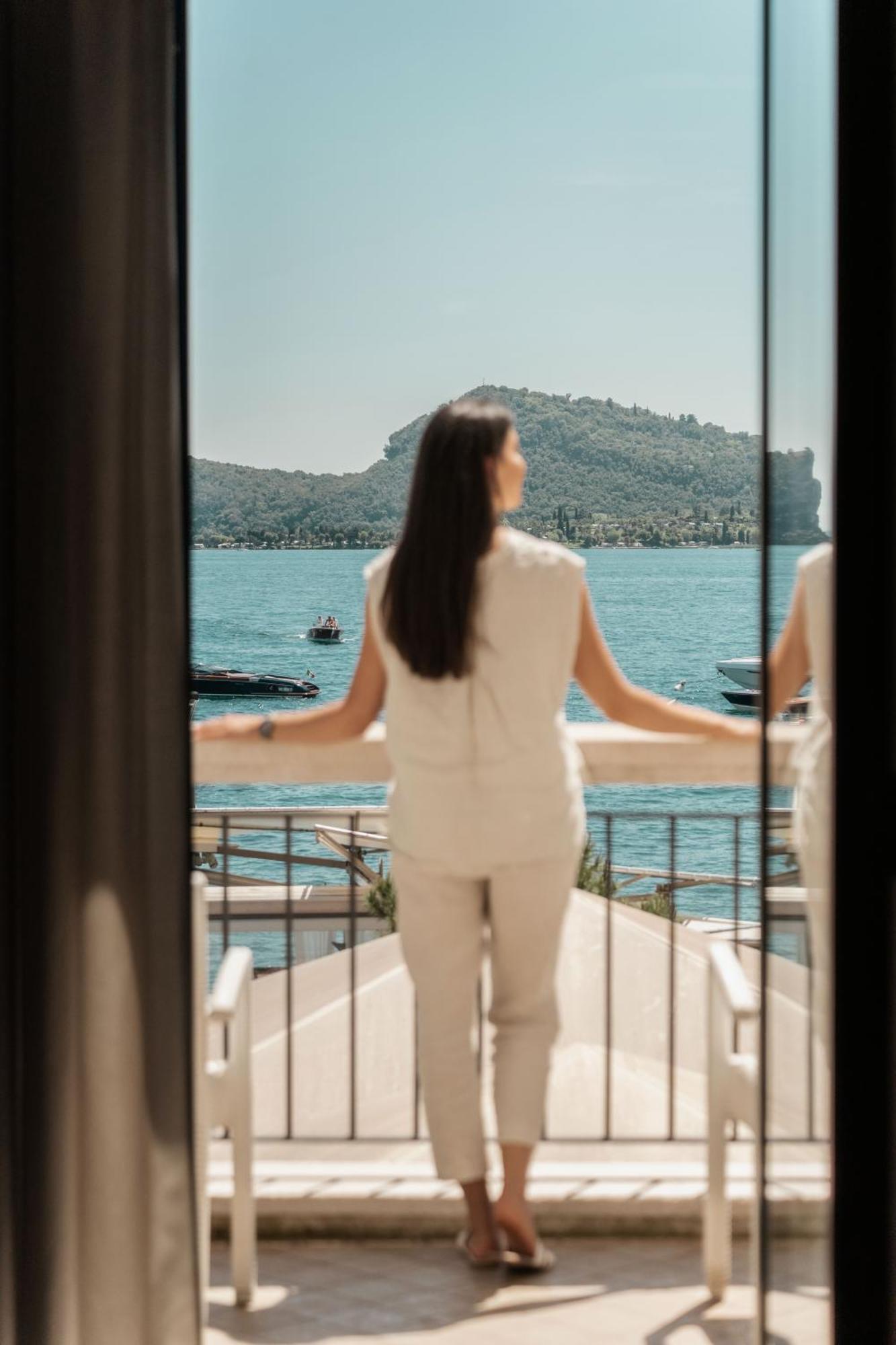 Hotel Ristorante Sogno San Felice del Benaco Luaran gambar