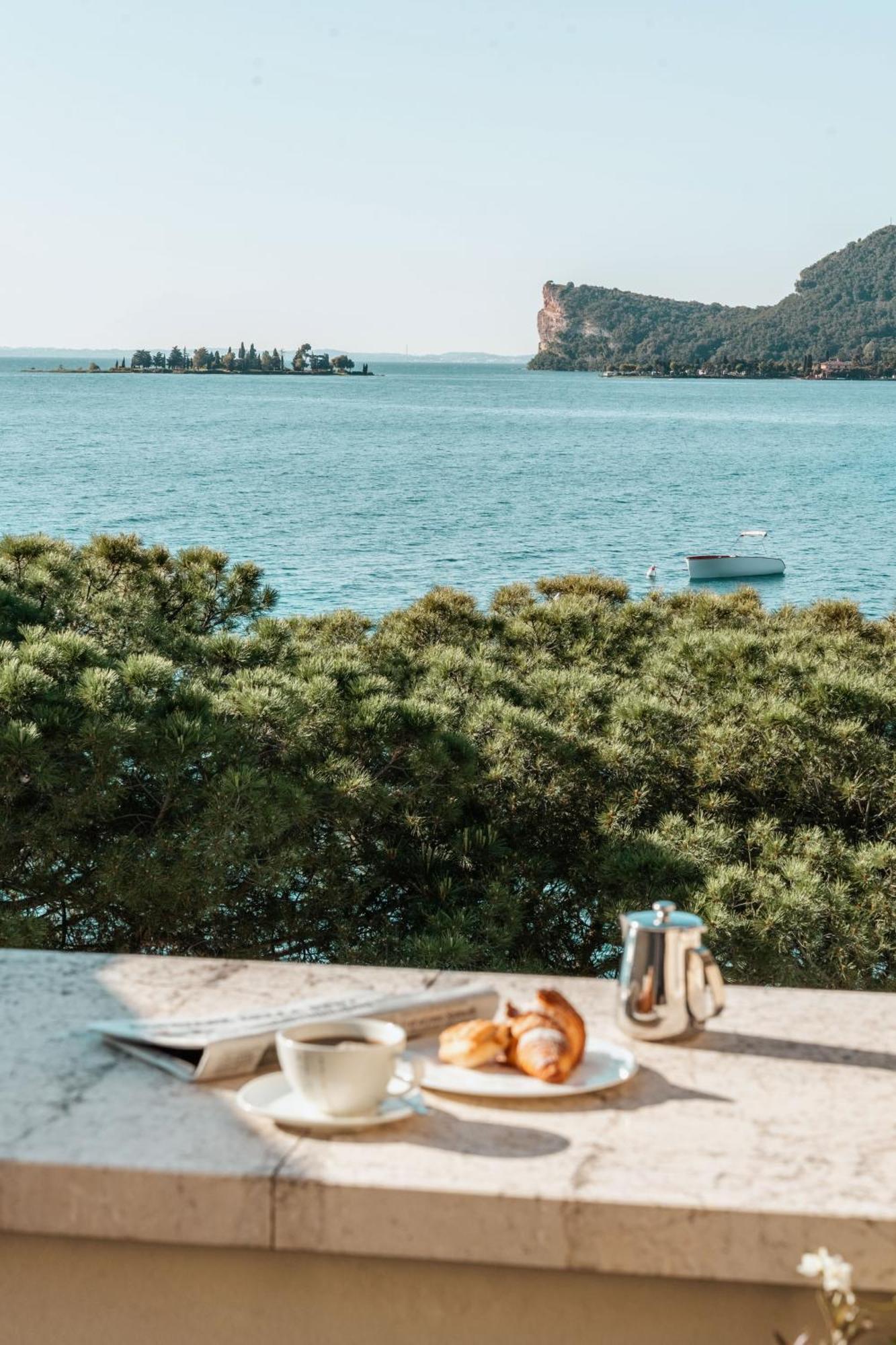 Hotel Ristorante Sogno San Felice del Benaco Luaran gambar